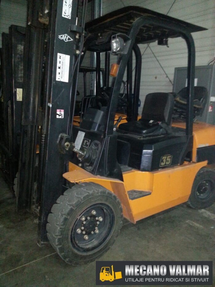 Motostivuitor HANGCHA CPCD35N – RW27 3,5 T – 4,5 m