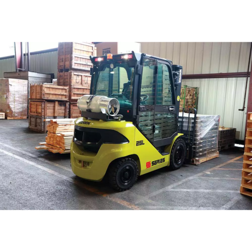 Motostivuitor GPL CLARK S20-35, capacitate 2000-3500kg - imagine 9