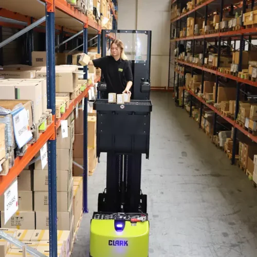 Order picker electric vertical - CLARK COP2 - capacitate 363 kg - imagine 2